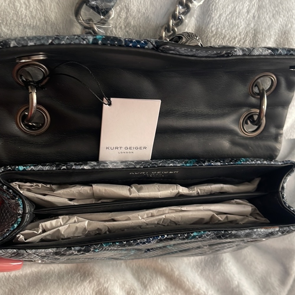Kurt Geiger Snake Print Leather Kensington X Bag - Picture 9 of 9